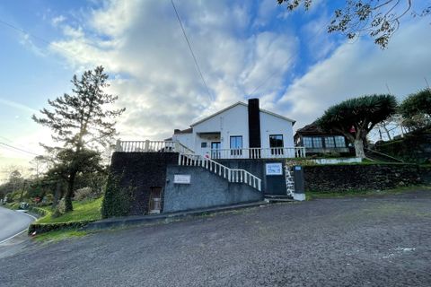Erhvervsejendom i Horta, Faial, Horta - € 398.000 | Ref: 374240057 - foto 2